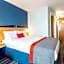 Holiday Inn Express Perth By IHG