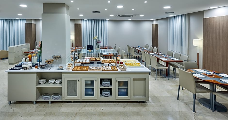 NH Express Las Artes