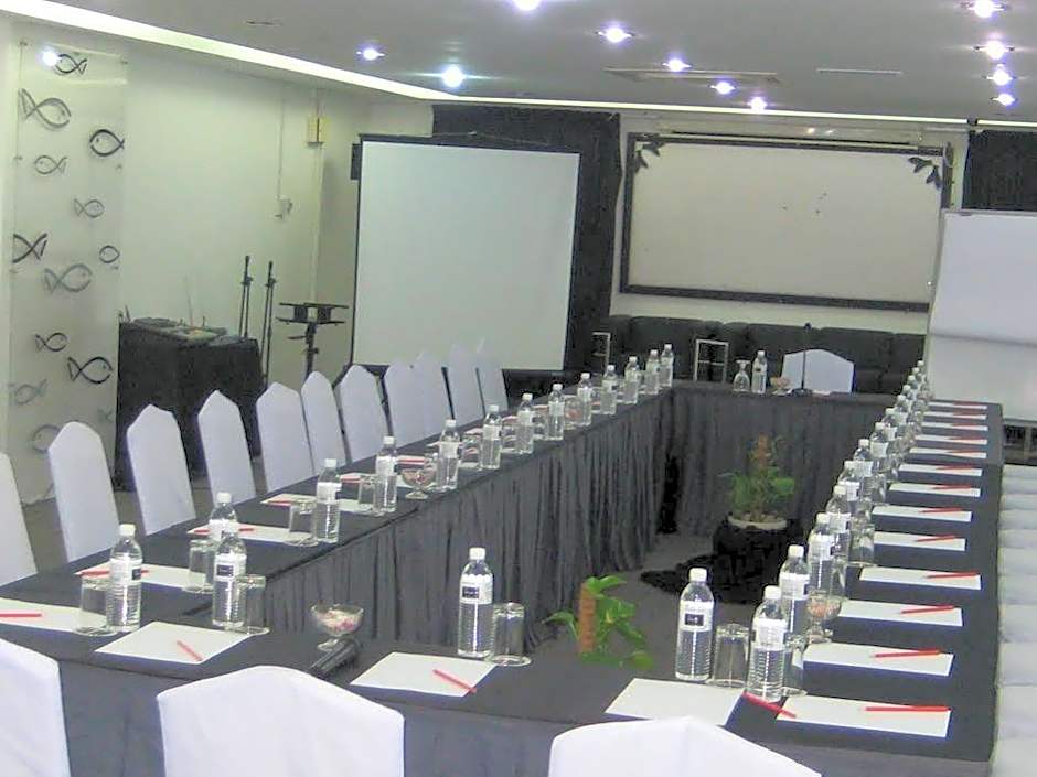 Capital O Ridel Hotel Kota Bharu
