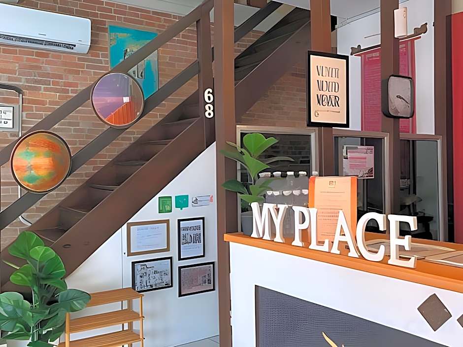 My Place Hotel & Lodge