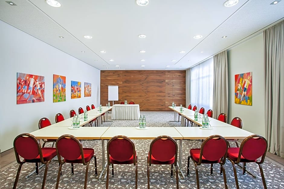 Holiday Inn Nürnberg City Centre By IHG