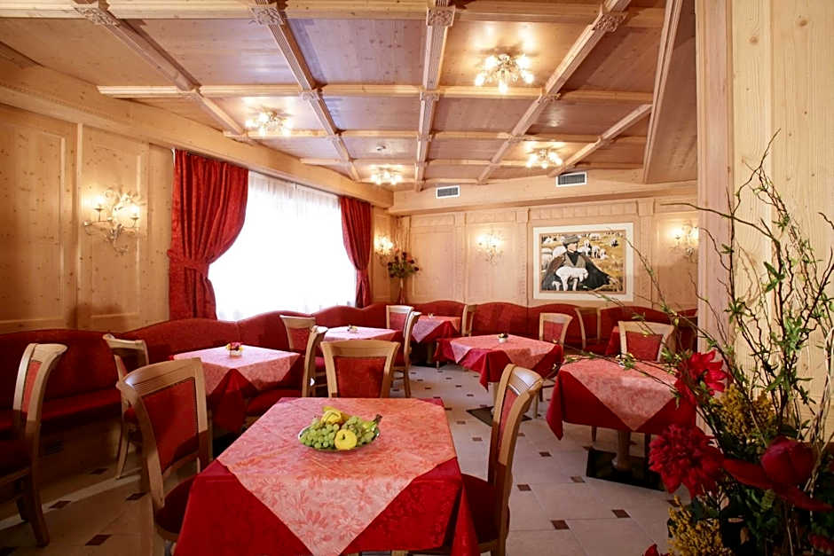 Hotel Garni La Roccia