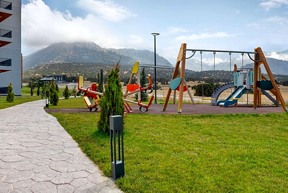 Tryp by Wyndham Zomin