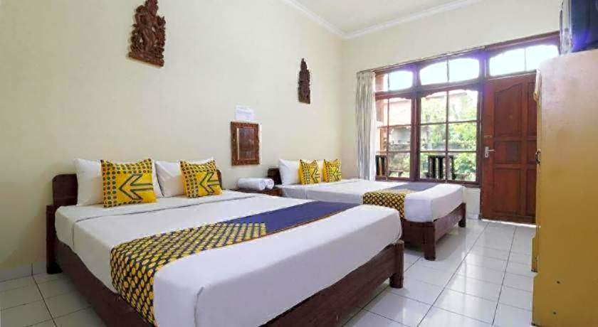 SPOT ON 2426 Hotel Aget Jaya Ii