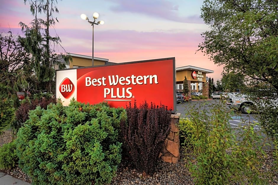 Best Western Plus Olympic Inn