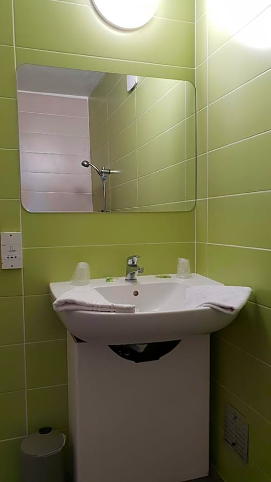 The Originals City Hôtel Marseille Aéroport