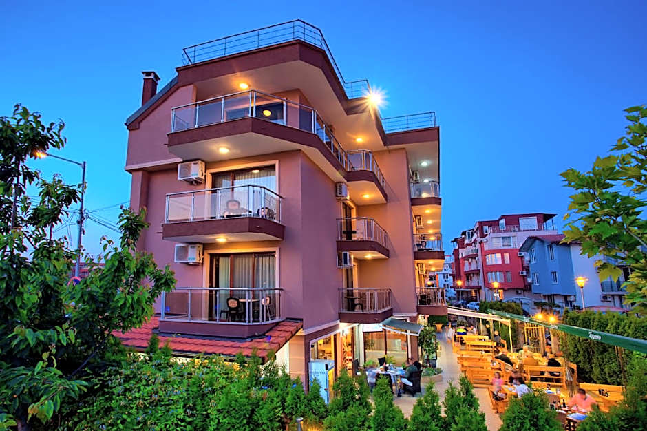 Къща за гости Карел