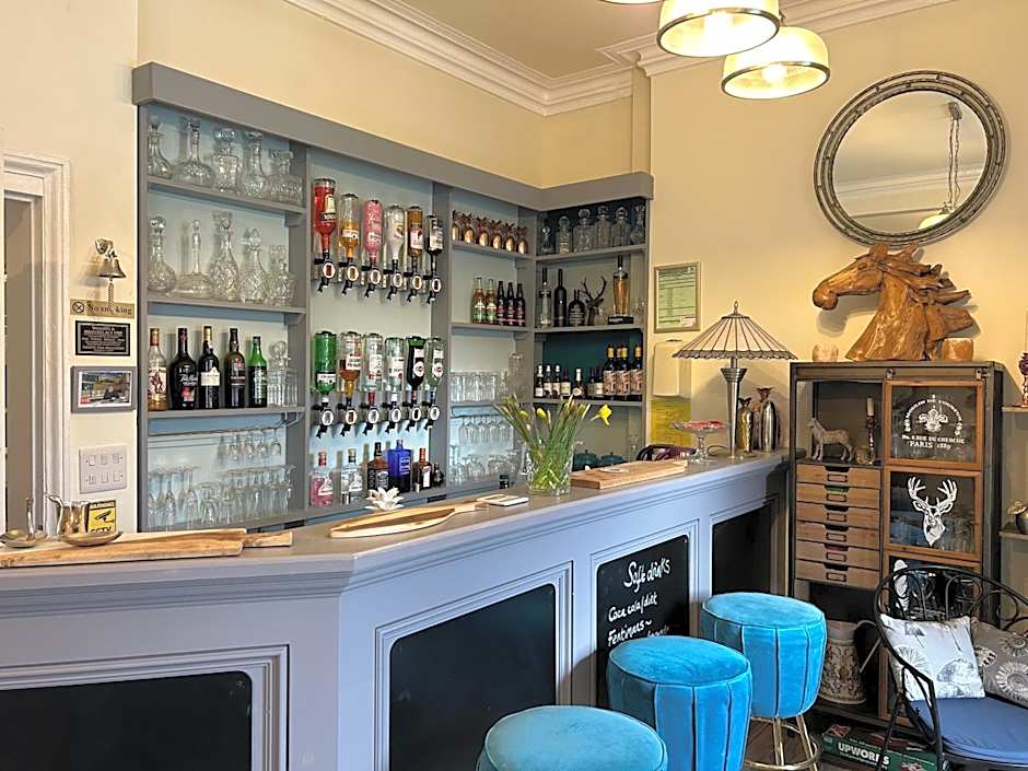 Glan Y Mor Hotel (Adult Only)