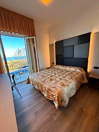 Double Room with Sea View