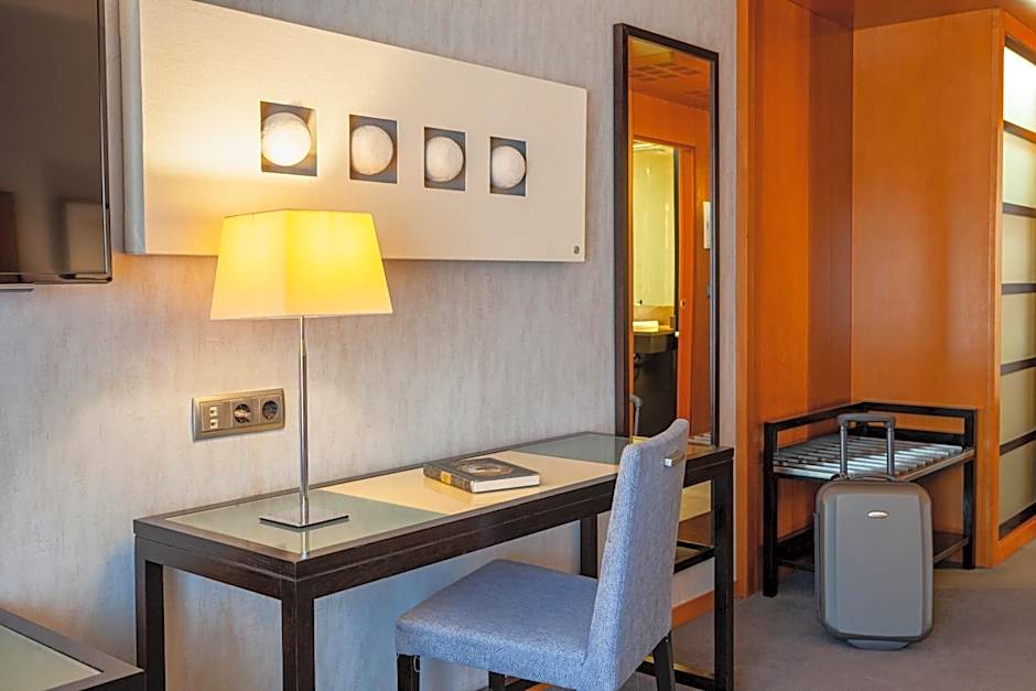 Hotel Macia Real De La Alhambra