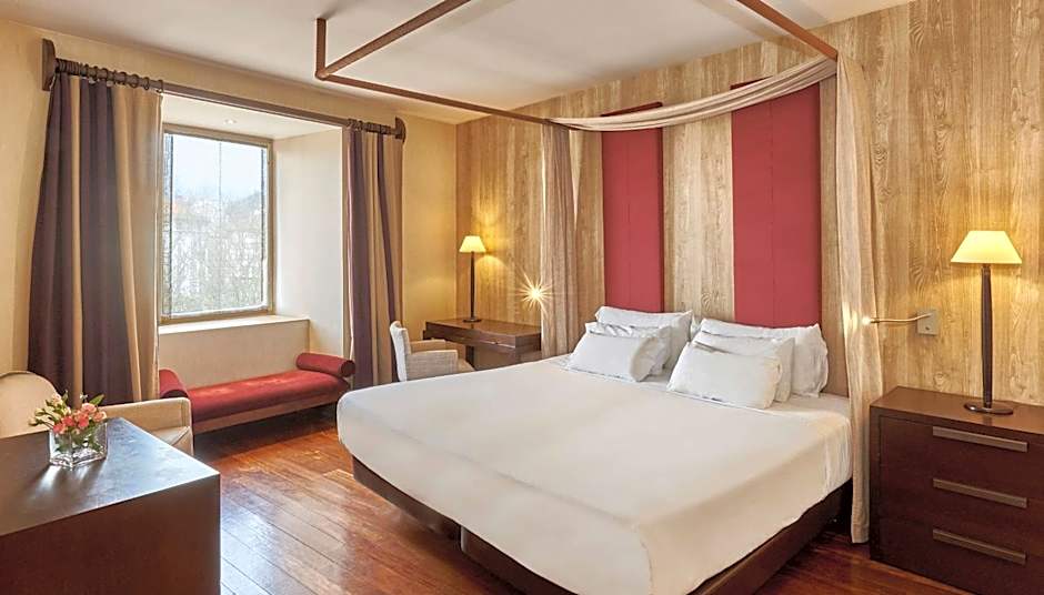 NH Collection Palacio De Burgos