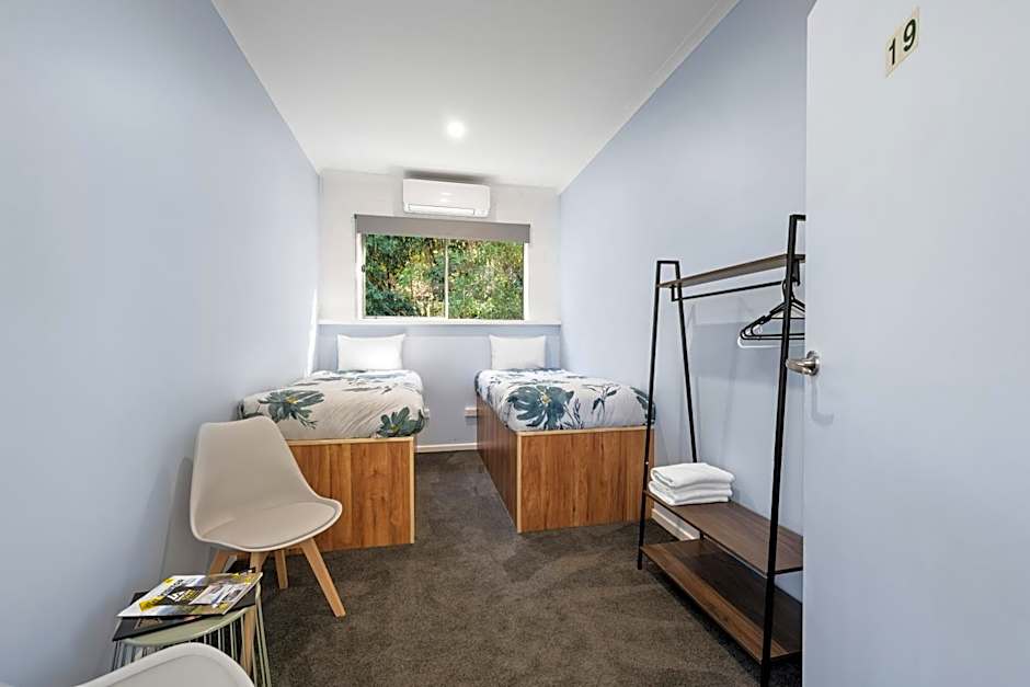 Bright Accommodation Park