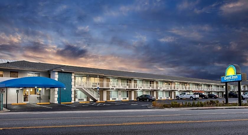 Days Inn by Wyndham Apopka/Orlando