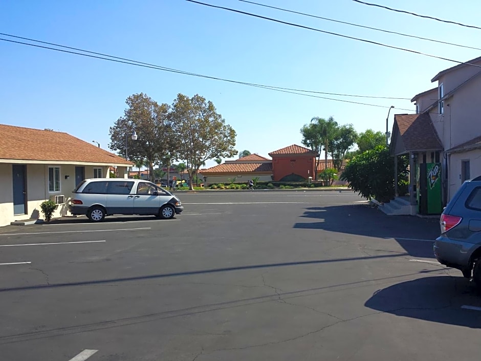 New Kansan Motel