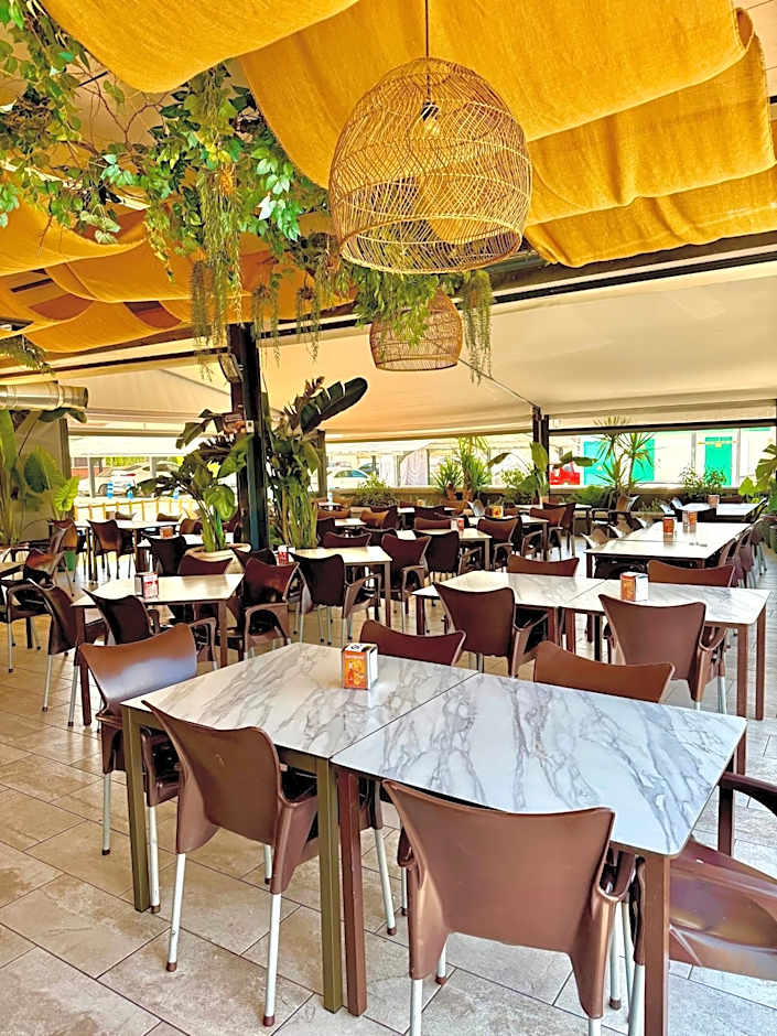 Hotel El Cruce Moraleda