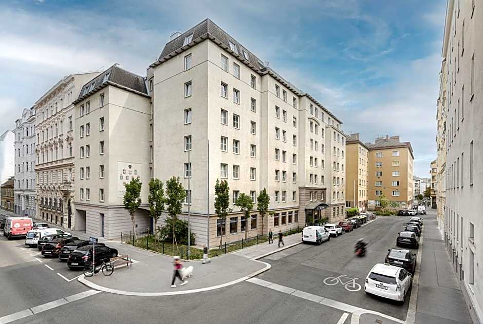 myNext - Hotel Rudy