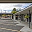 Oregon Trail Inn and Suites