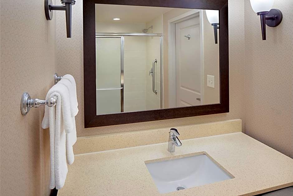 Live Oak, Charleston Historic District, a Tribute Portfolio Hotel
