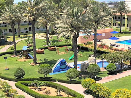 Flamingo Beach Hotel