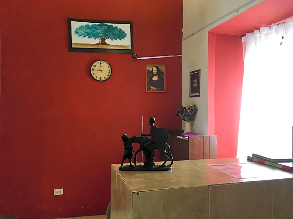 Hotel Rocinante