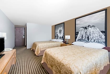 2 Double Beds Non-Smoking