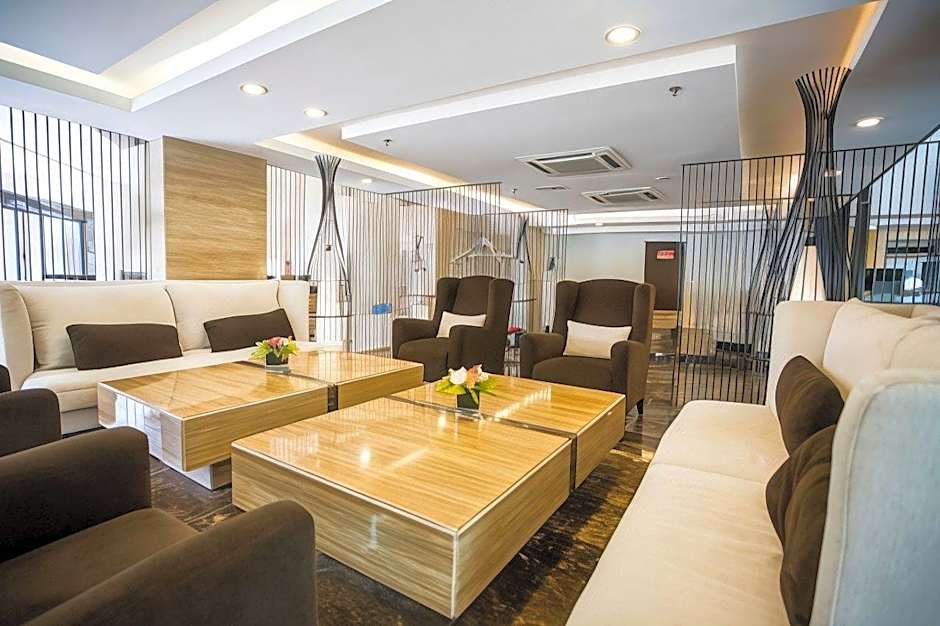 Hotel Royale Signature