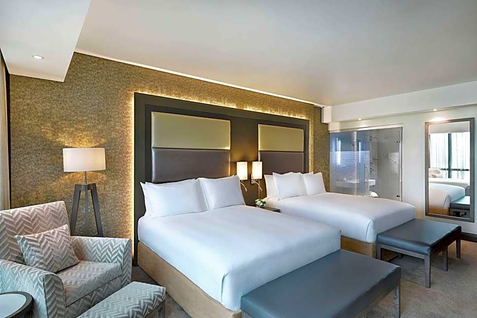 Legend Hotel Lagos Airport, Curio Collection By Hilton
