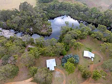Two-Bedroom Chalet - Slab Hut