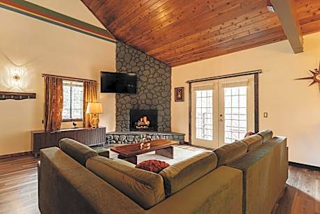 Black Forest Lodge