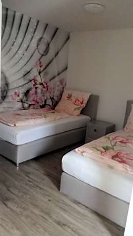 Premium Quadruple Room