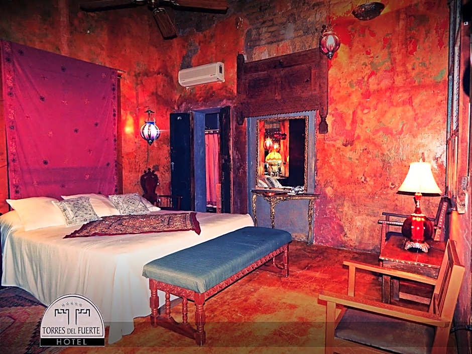 Hotel Torres Del Fuerte