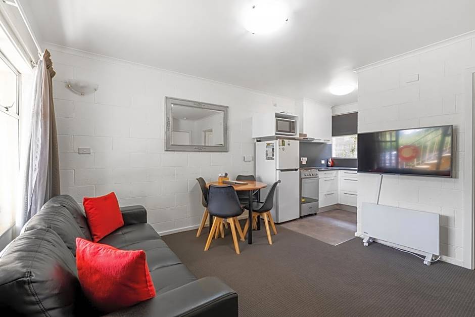 Graham Apartments