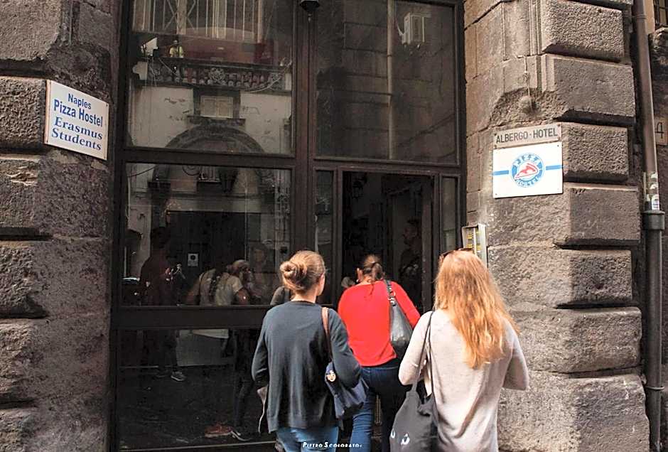 Naples Pizza Hostel
