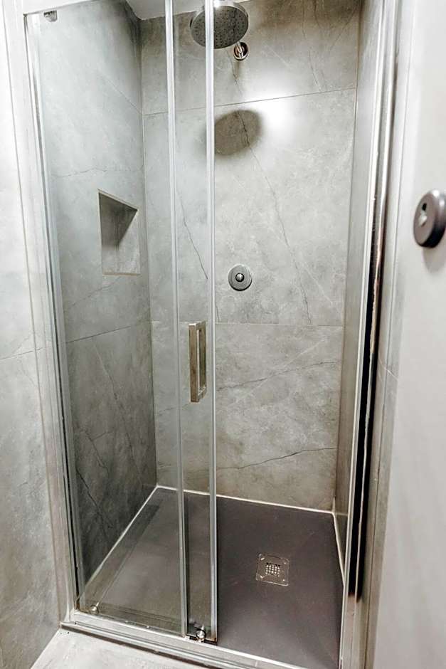 Eden Quay Guesthouse Private Rooms