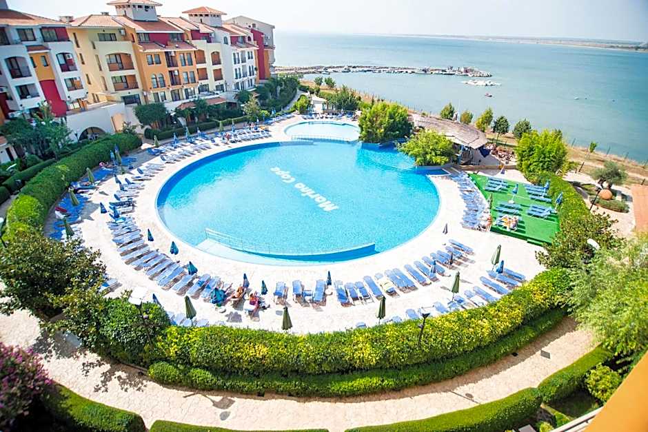 Marina Cape Vacation Complex