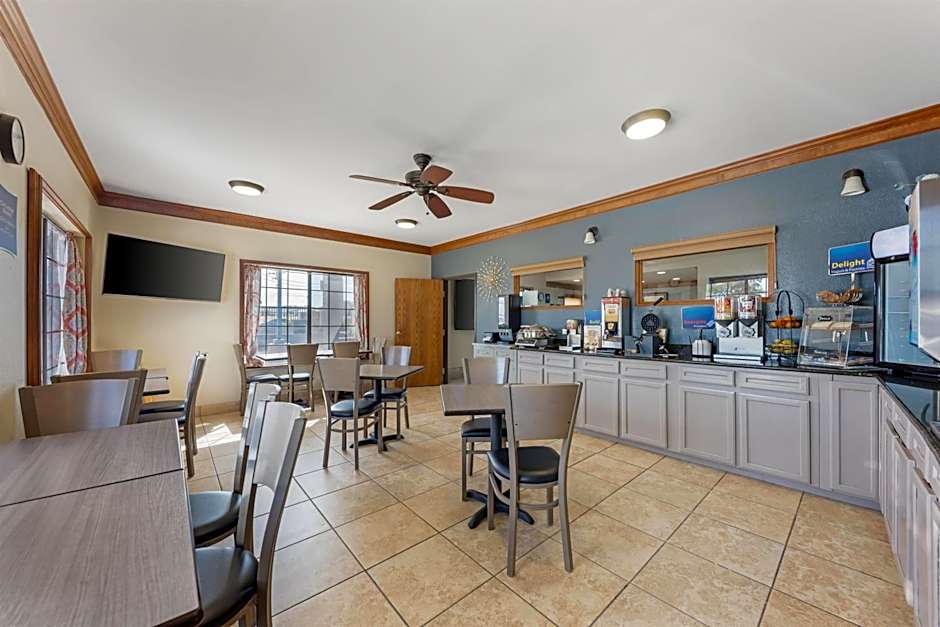 Best Western Regency Inn & Suites