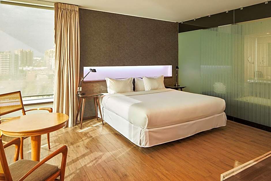 Radisson Blu Plaza El Bosque Santiago