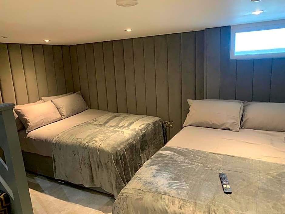 Belvedere Aparthotel - 83 Mount Pleasant