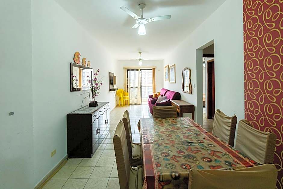 Apto com bela vista a 100m da Praia da Guilhermina