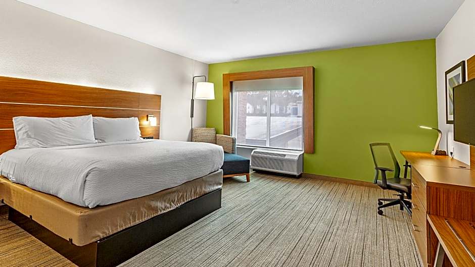 Holiday Inn Express And Suites Mobile - University Area By IHG