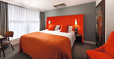 Privilege Double Room with Riverside or Old Town View