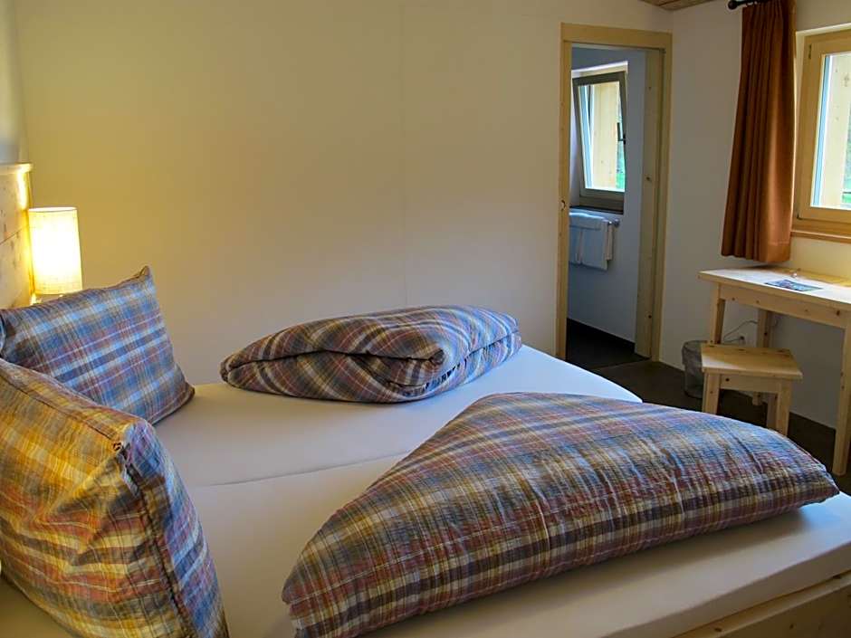 Reitstall und Saloon San Jon