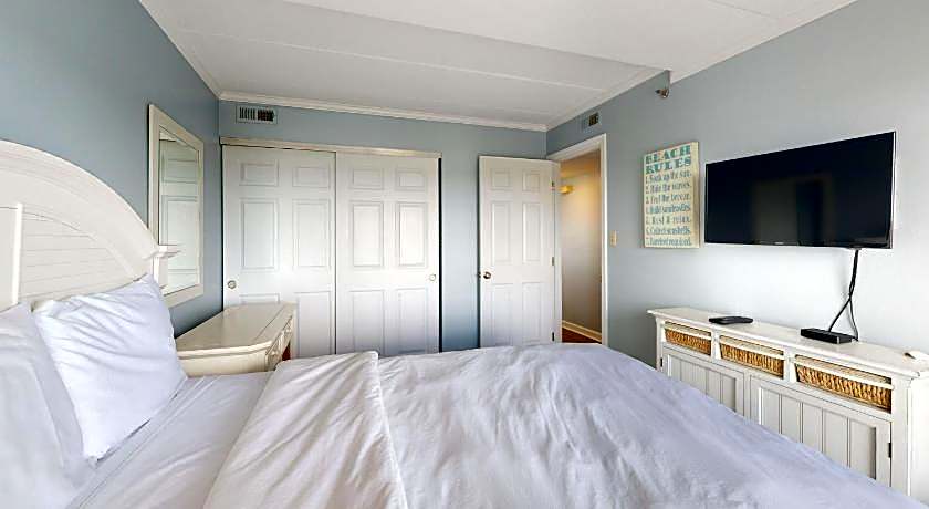 Marigot Beach Suites