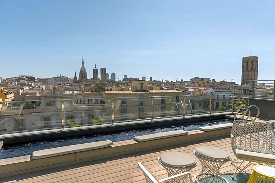Hotel Bagues, a Small Luxury Hotel of the World