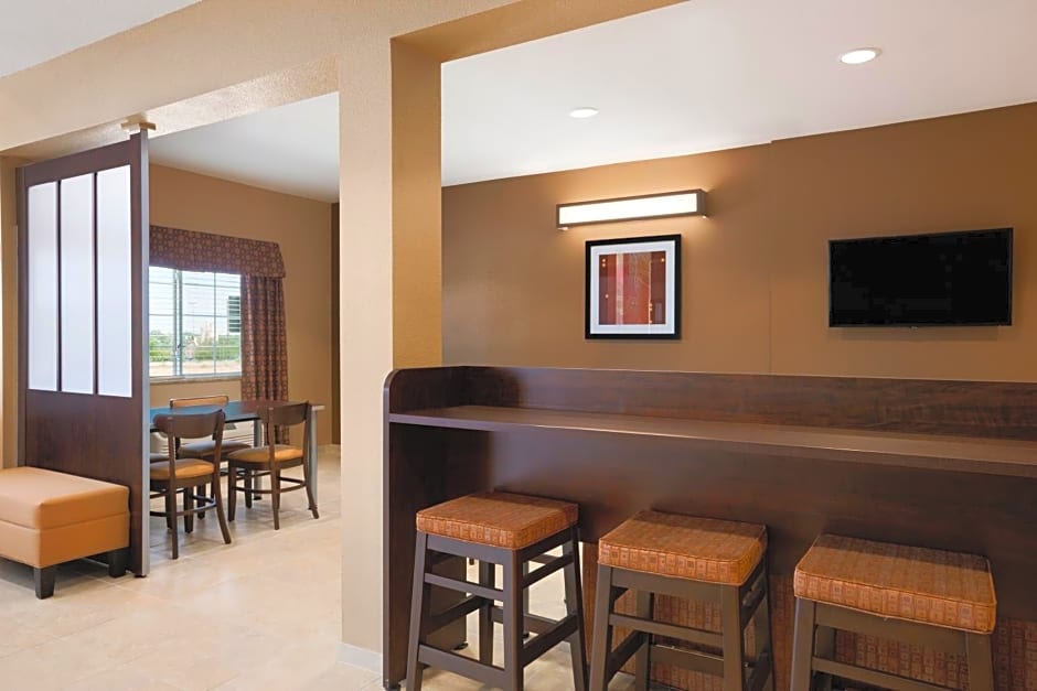 Microtel Inn & Suites By Wyndham Pleasanton
