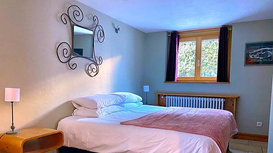 The Castle, 10 Bedroom Chalet, Chamonix Centre