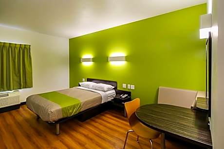 Days Inn by Wyndham South Bend/Notre Dame