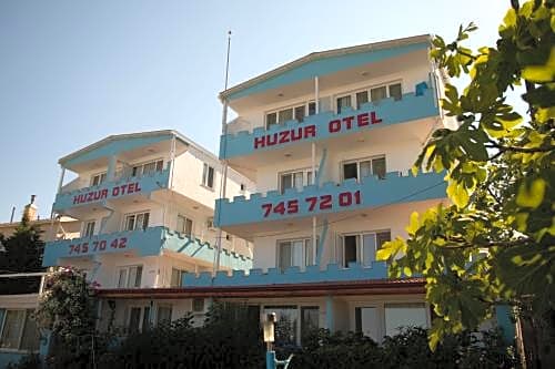 Huzur Hotel