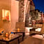 Hotel Aux Vieux Remparts, The Originals Relais (Relais du Silence)