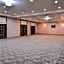 Holiday Inn and Suites Dallas-Addison By IHG